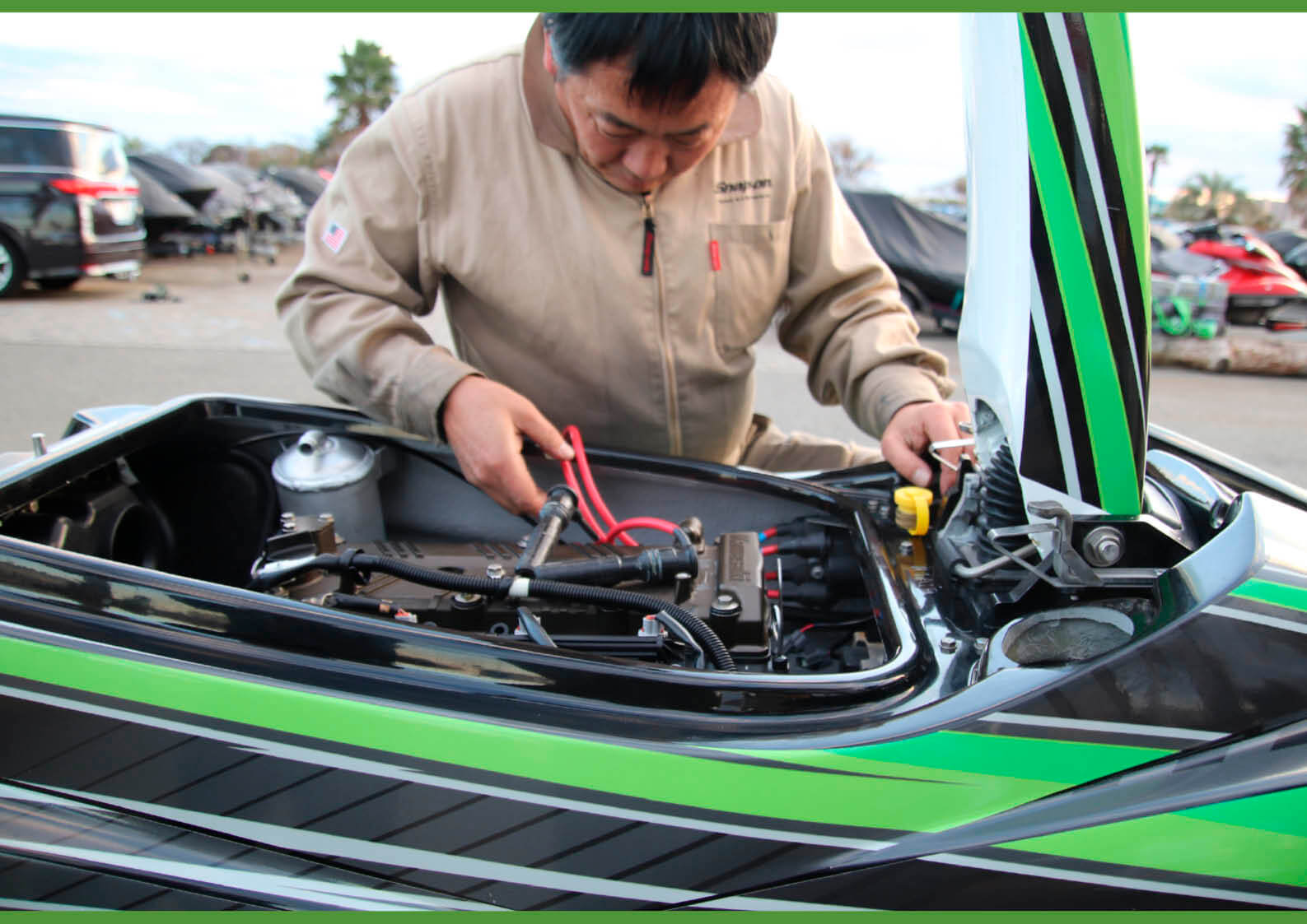 エンジンを積み直す SX-R編 ジェットスキー（水上バイク）｜ワールド